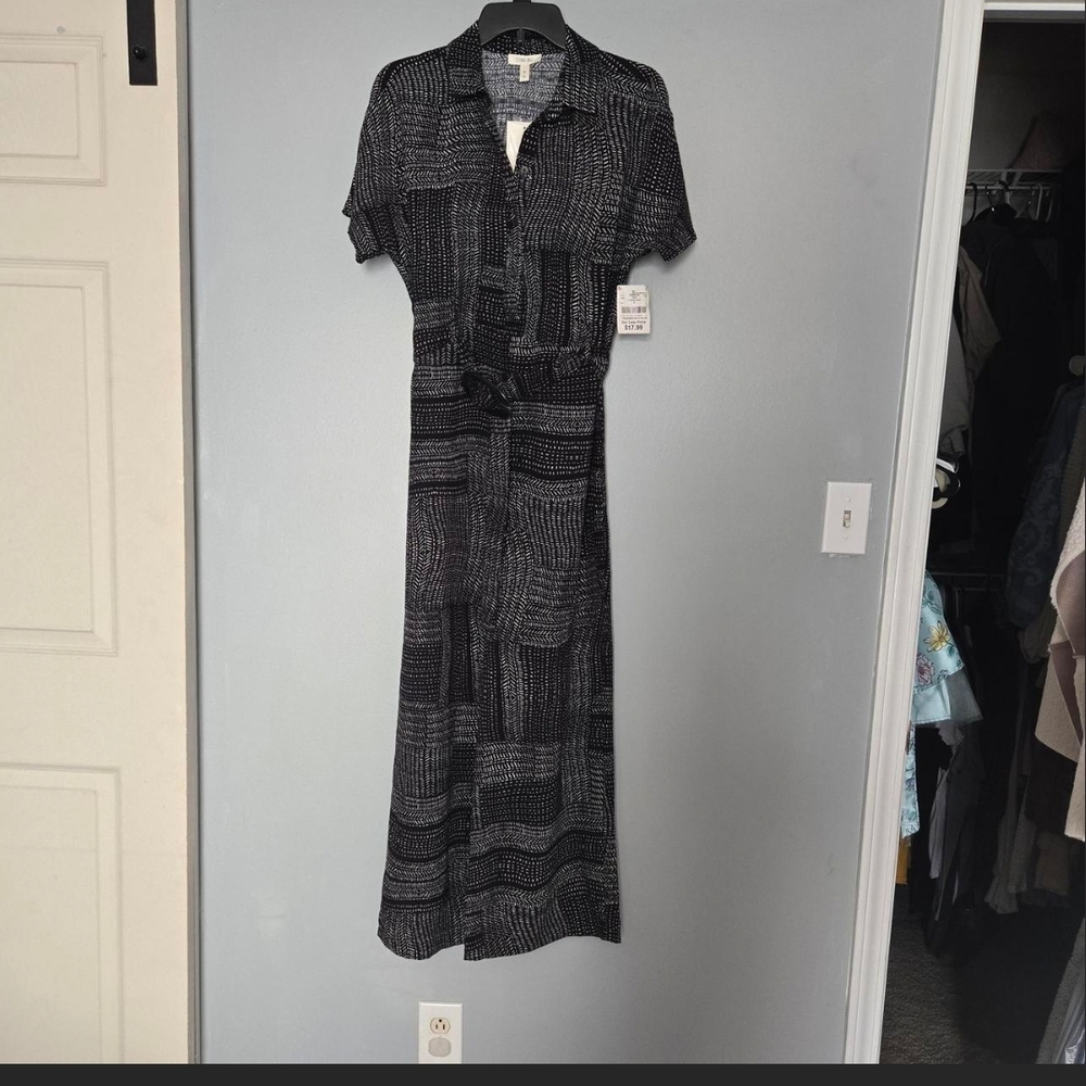 Black Patterned Short-Sleeve Jumpsuit with Tie Waist